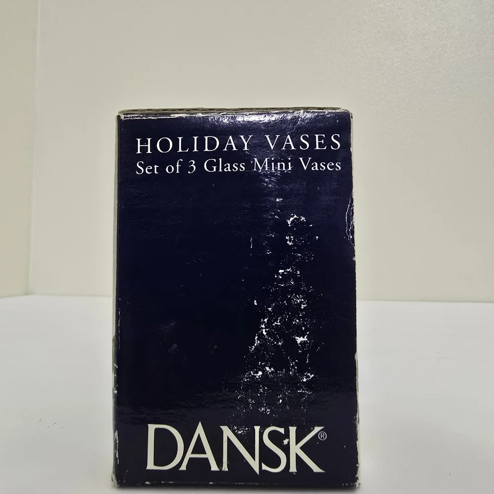 boxed DANSK‎ Mini Holiday Vases Set Glass Red Green Christmas Holiday Home Decor